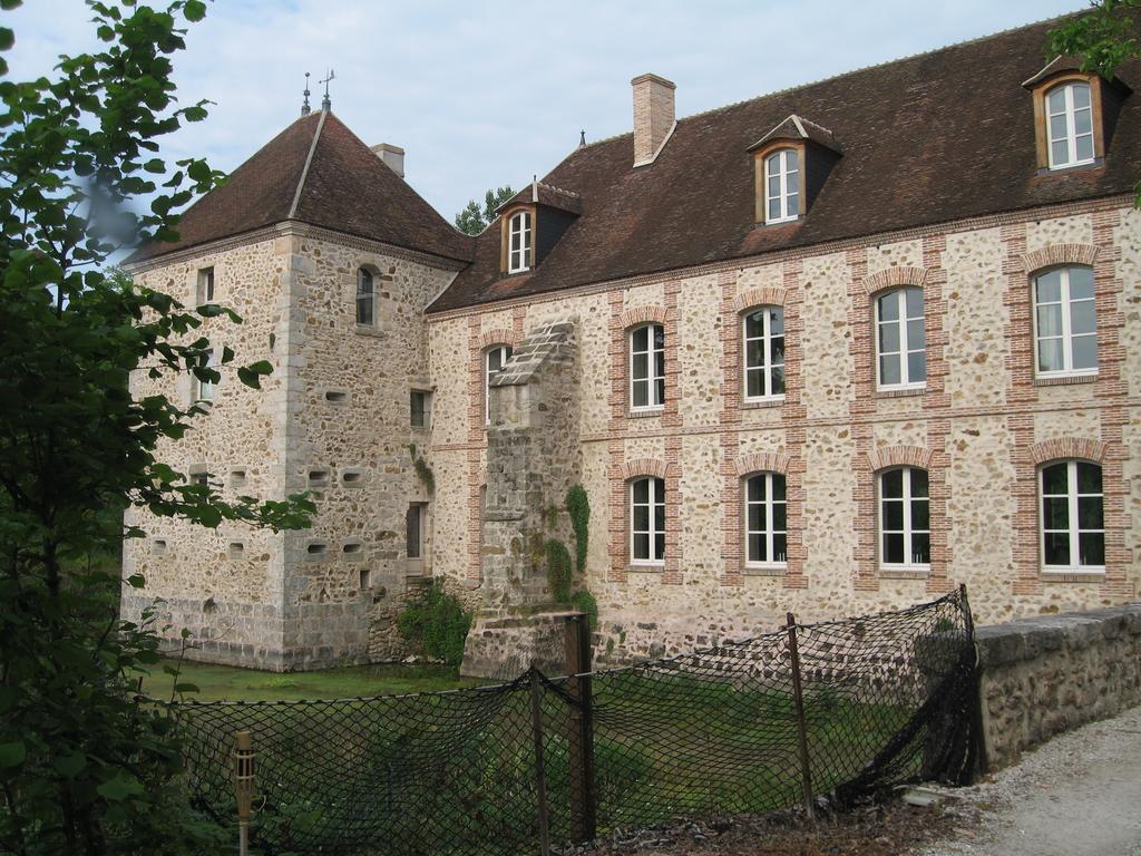 Le Chateau De Mon Pere Villiers-aux-Corneilles Стая снимка