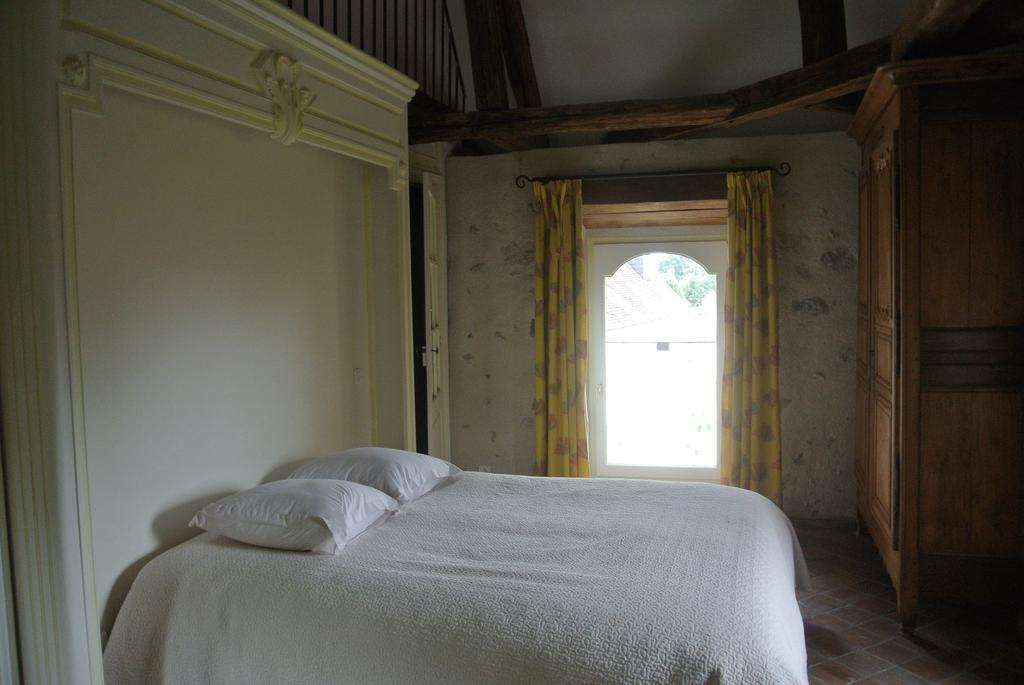 Le Chateau De Mon Pere Villiers-aux-Corneilles Екстериор снимка